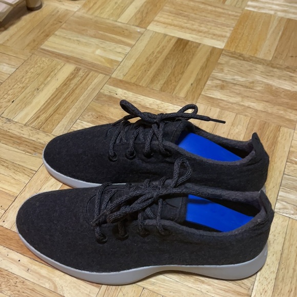 Allbirds sneakers size 9 - Picture 2 of 7